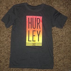 Hurley tshirt